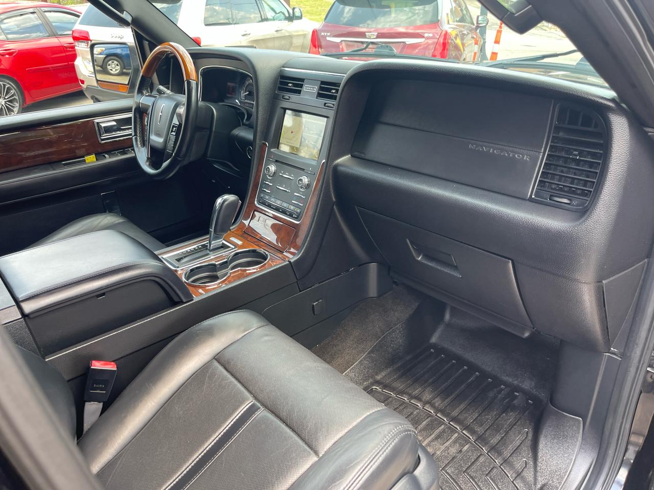 Lincoln Navigator L 4WD 4dr Select 2016