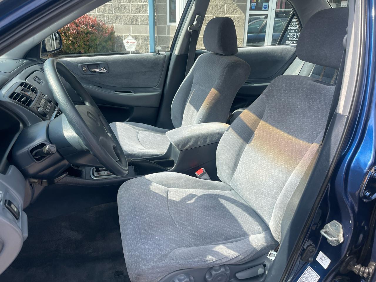 Honda Accord Sdn LX Auto ULEV 2002