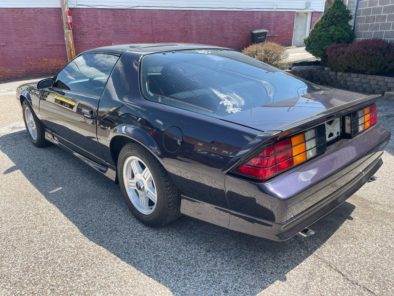 Chevrolet Camaro 2dr Coupe RS 1992