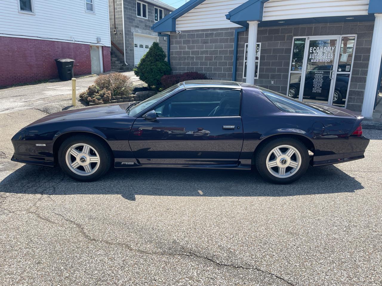 Chevrolet Camaro 2dr Coupe RS 1992