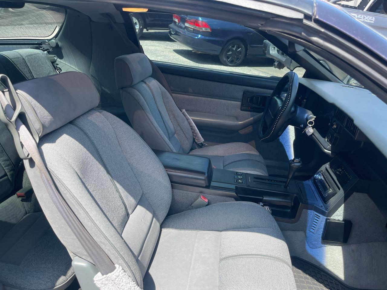 Chevrolet Camaro 2dr Coupe RS 1992