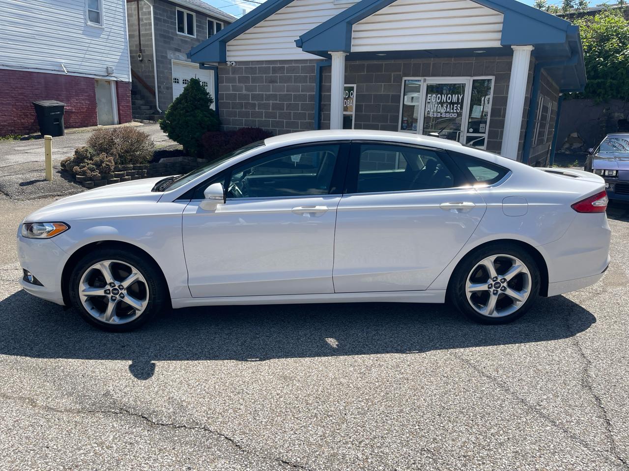 Ford Fusion 4dr Sdn SE FWD 2016