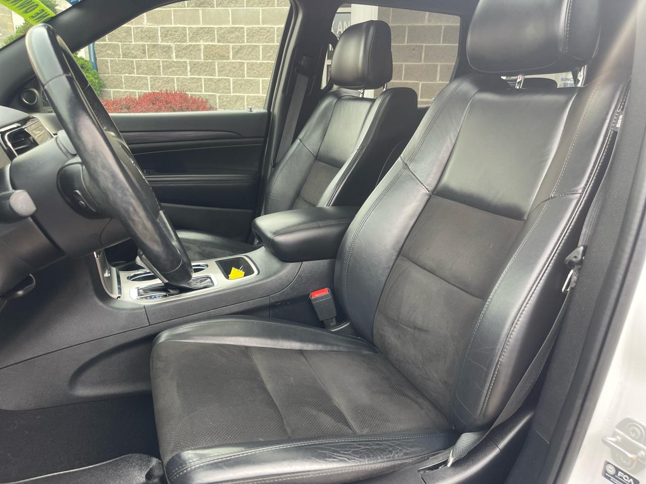 Jeep Grand Cherokee Laredo X 4x4 2021