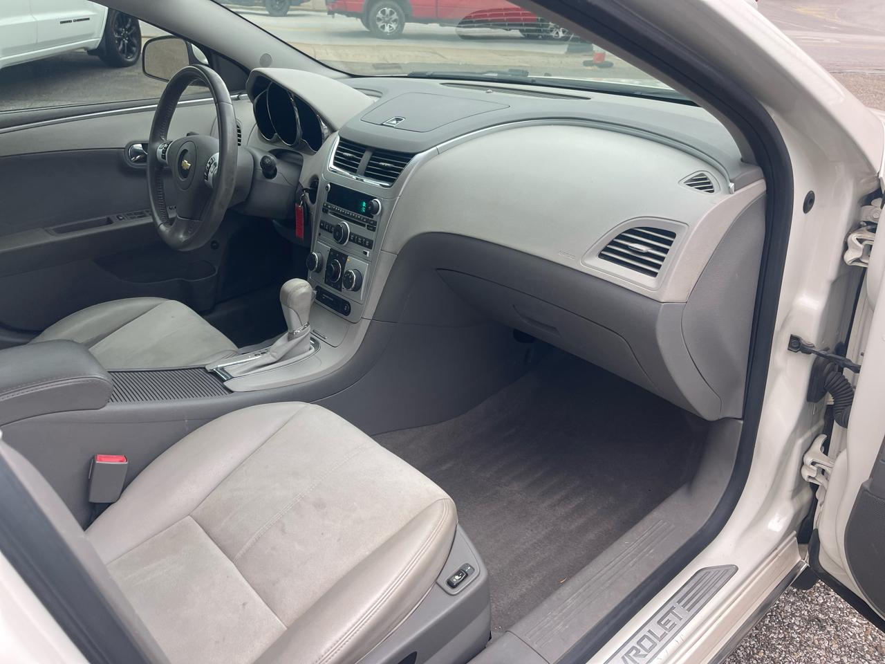 Chevrolet Malibu 4dr Sdn LT w/2LT 2012