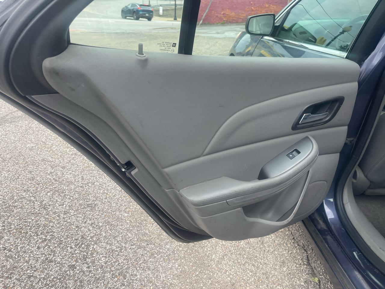 Chevrolet Malibu 4dr Sdn LS w/1LS 2013