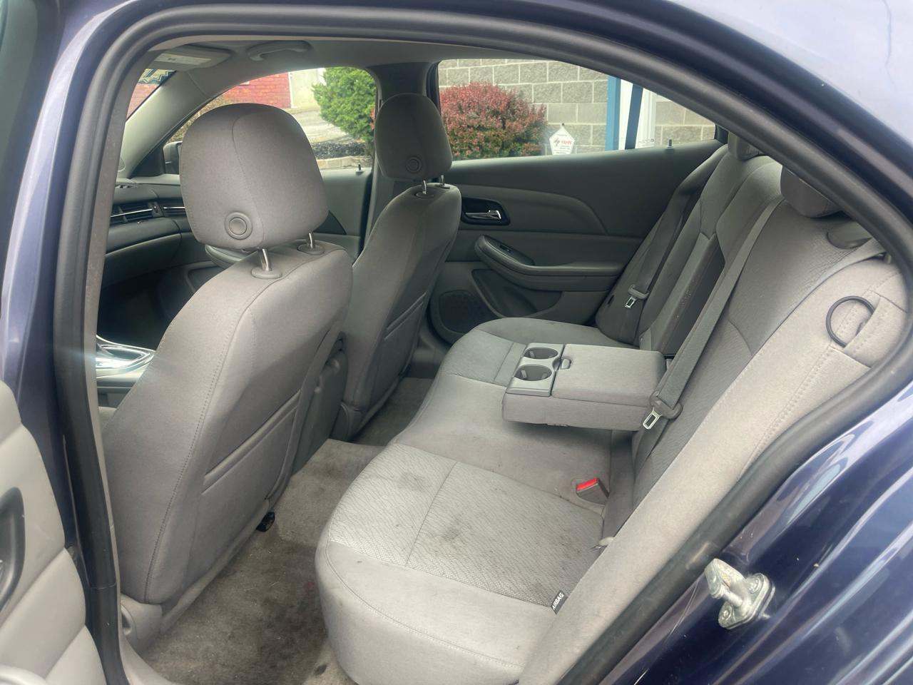 Chevrolet Malibu 4dr Sdn LS w/1LS 2013