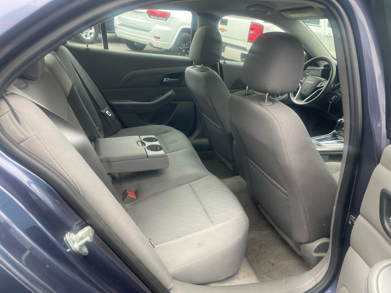 Chevrolet Malibu 4dr Sdn LS w/1LS 2013