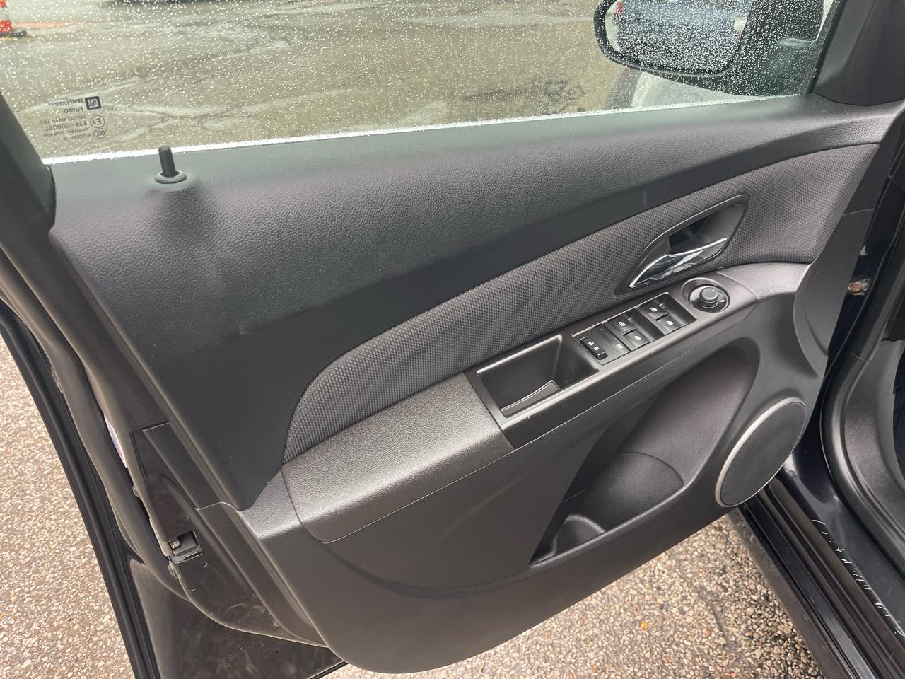Chevrolet Cruze Limited 4dr Sdn LTZ 2016