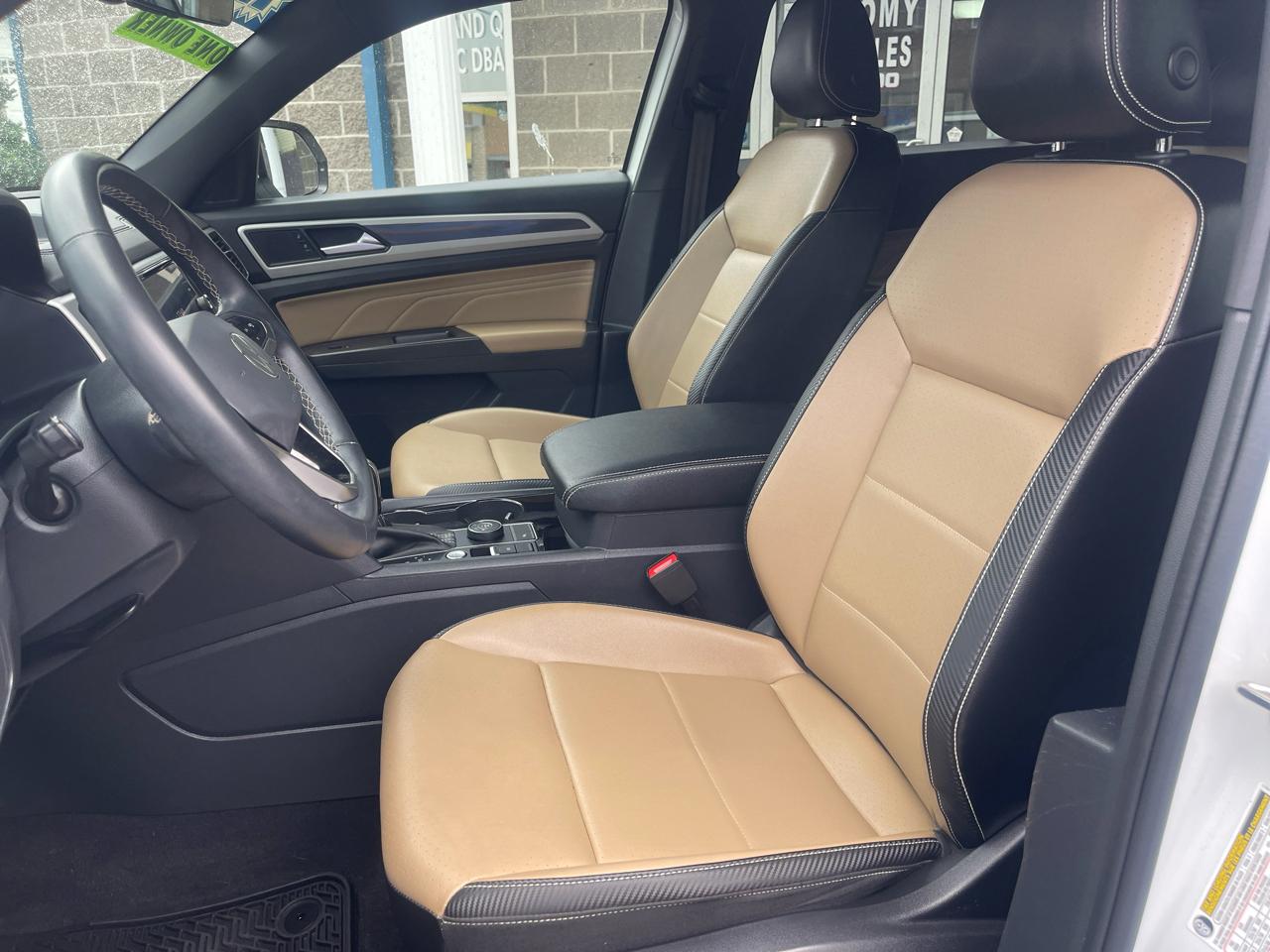 Volkswagen Atlas Cross Sport 3.6L V6 SE w/Technology 4MOTION 2022