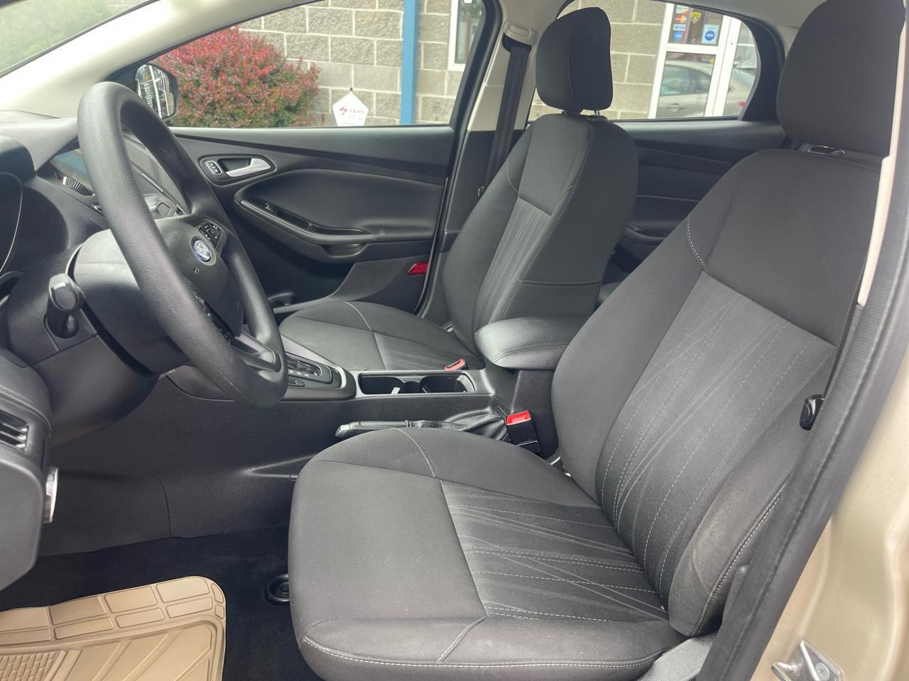 Ford Focus SEL Sedan 2017