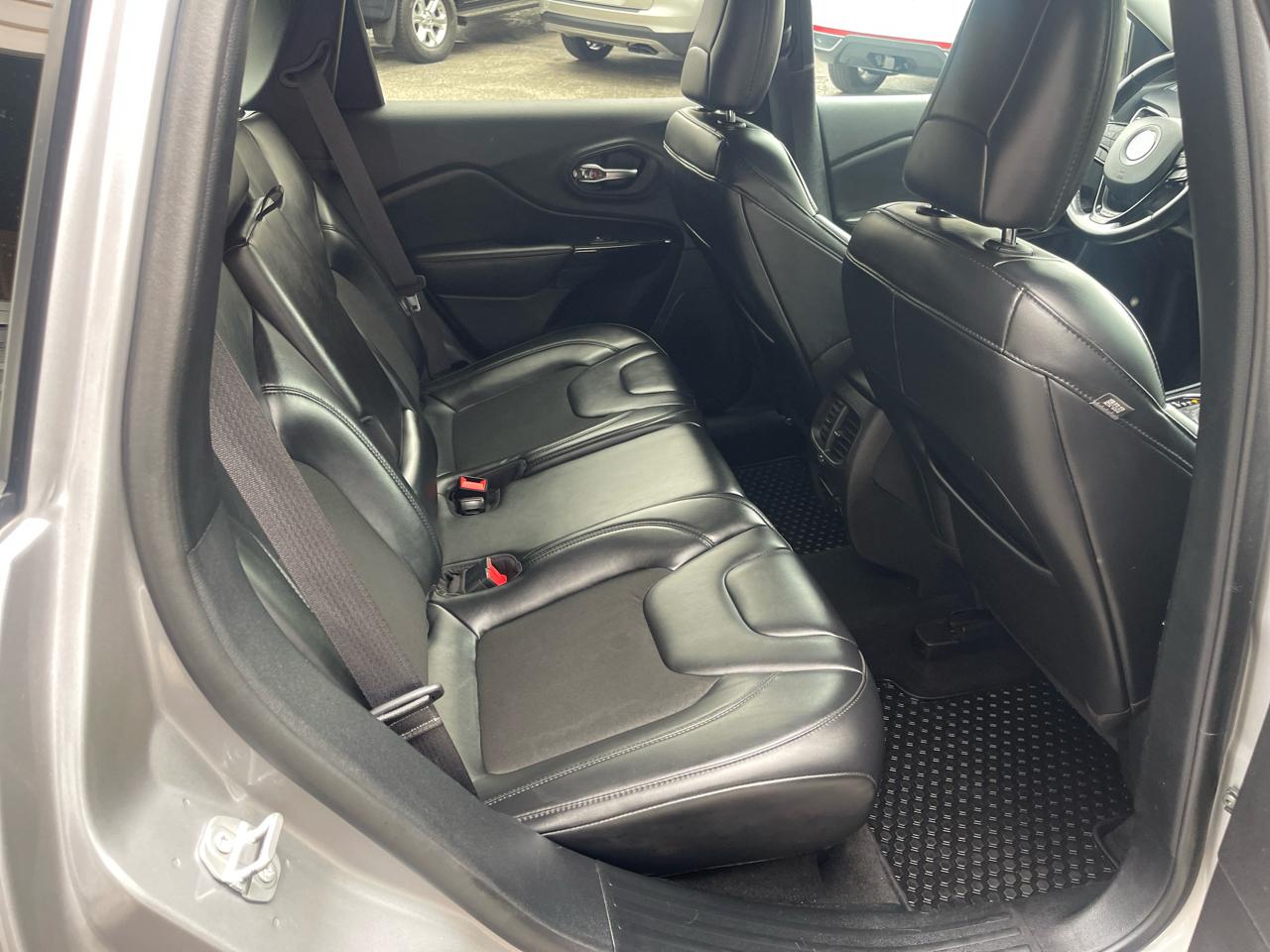 Jeep Cherokee Altitude 4x4 2020