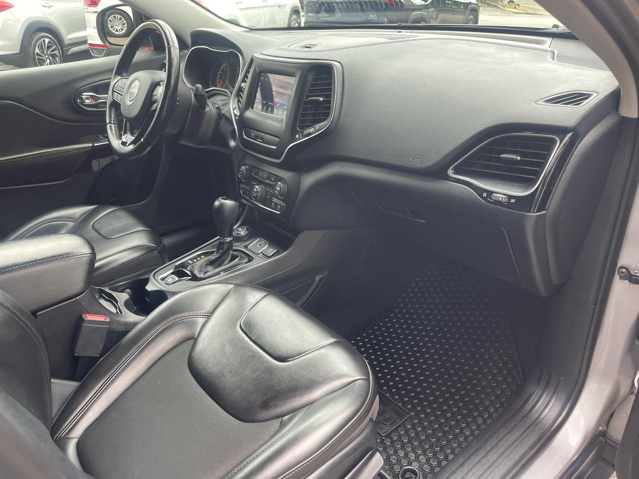 Jeep Cherokee Altitude 4x4 2020