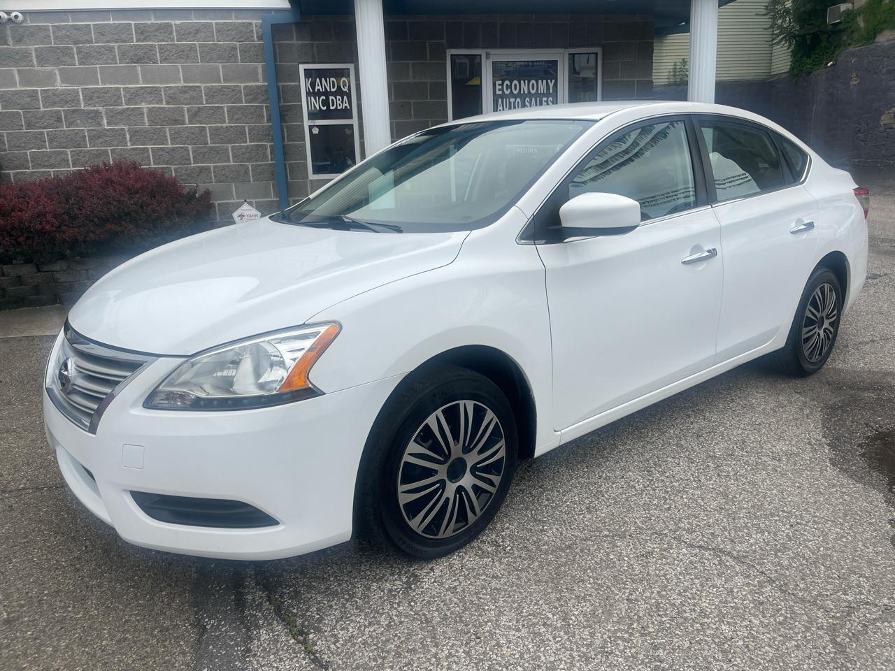 Nissan Sentra 4dr Sdn I4 CVT FE+ S 2015