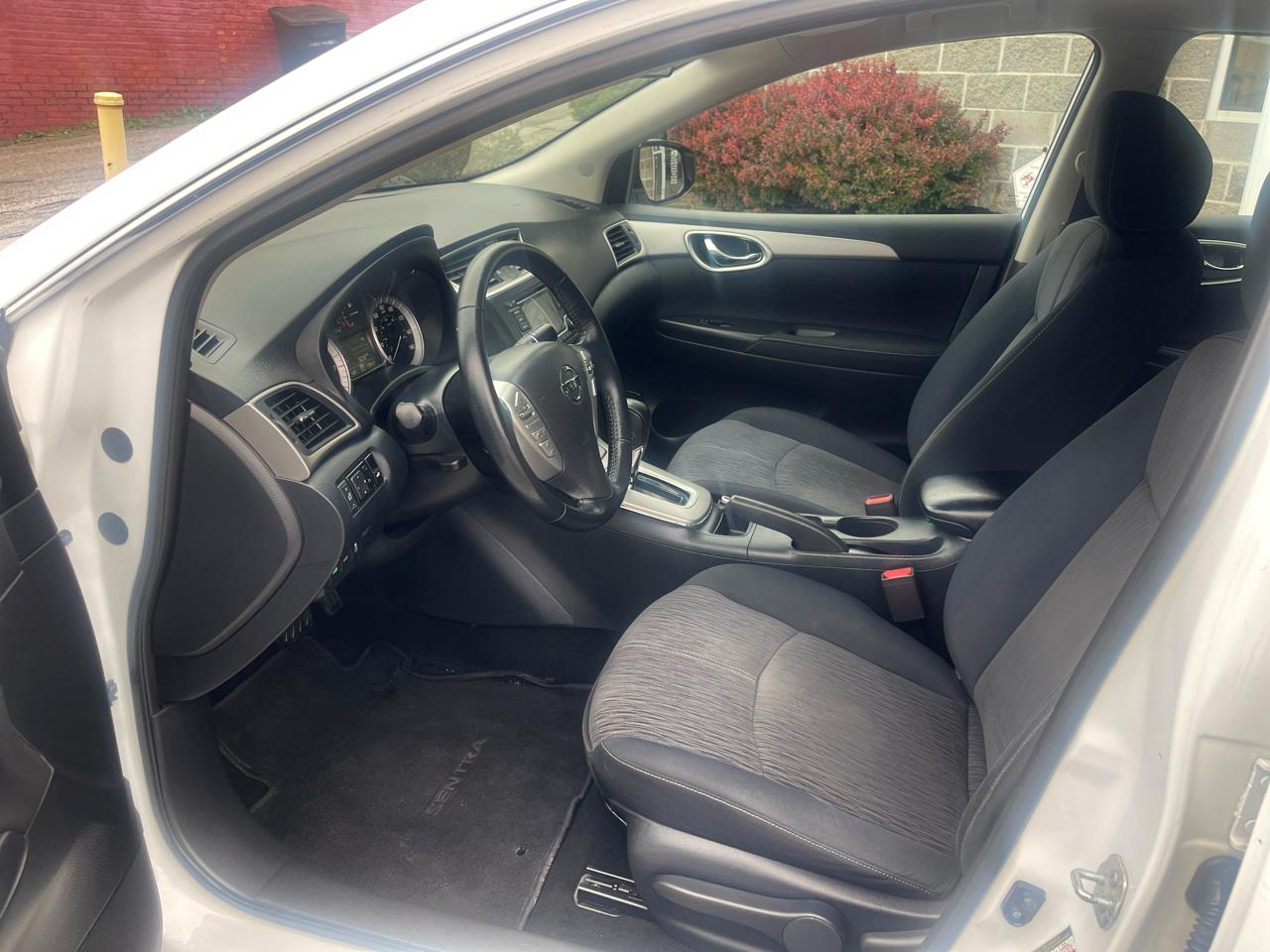 Nissan Sentra 4dr Sdn I4 CVT FE+ S 2015
