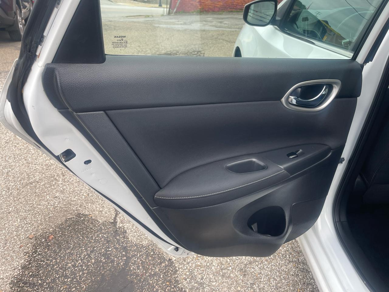 Nissan Sentra 4dr Sdn I4 CVT FE+ S 2015