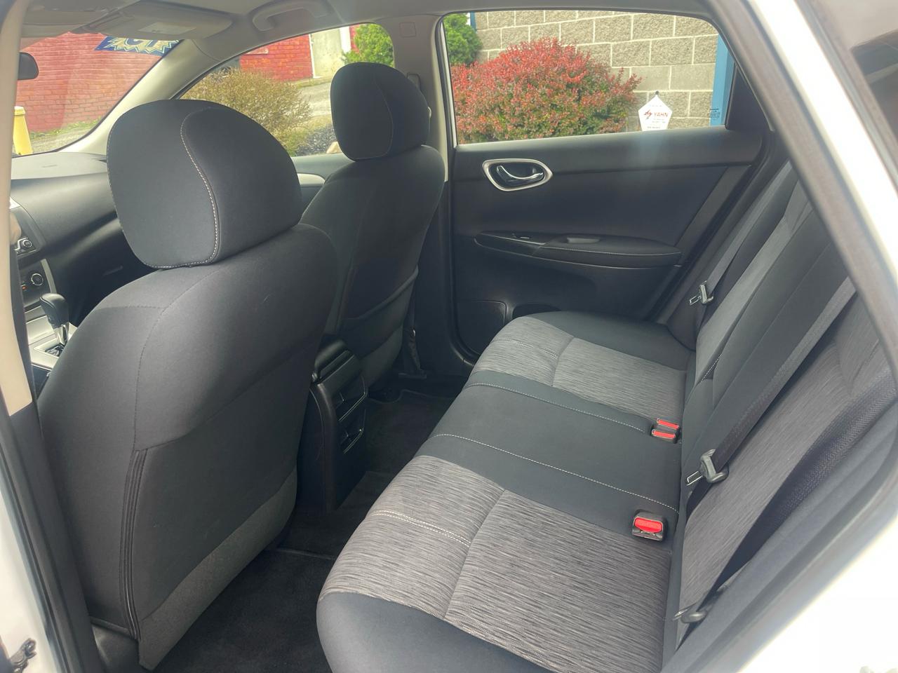 Nissan Sentra 4dr Sdn I4 CVT FE+ S 2015