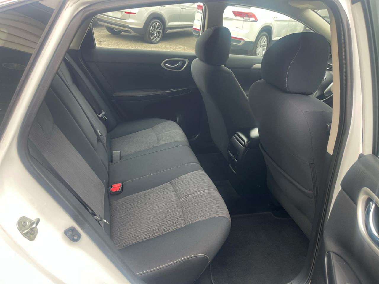 Nissan Sentra 4dr Sdn I4 CVT FE+ S 2015