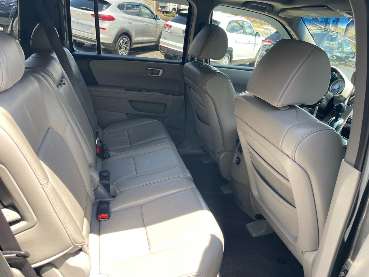 Honda Pilot 4WD 4dr EX-L w/Navi 2011