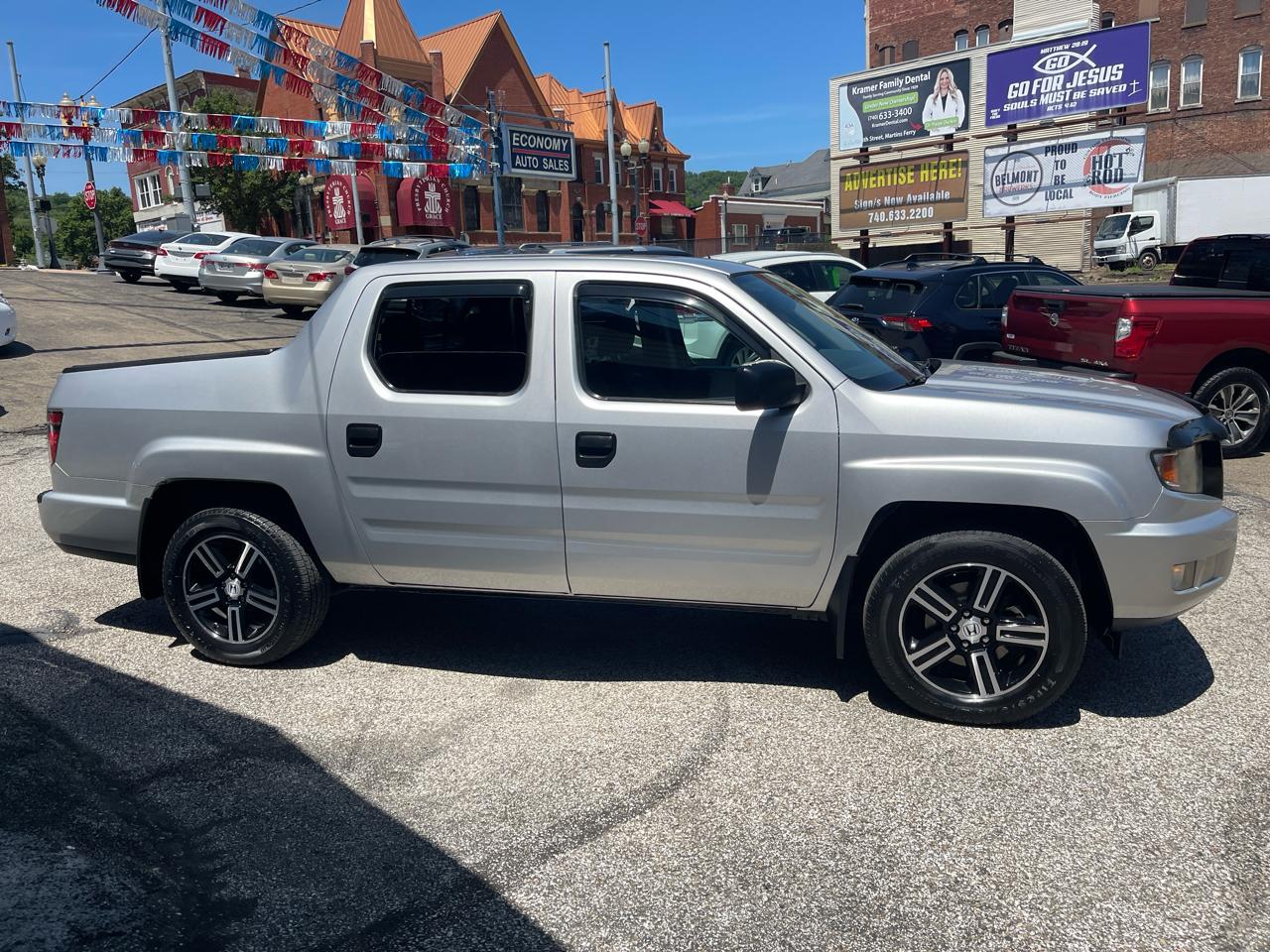Honda Ridgeline 4WD Crew Cab Sport 2013
