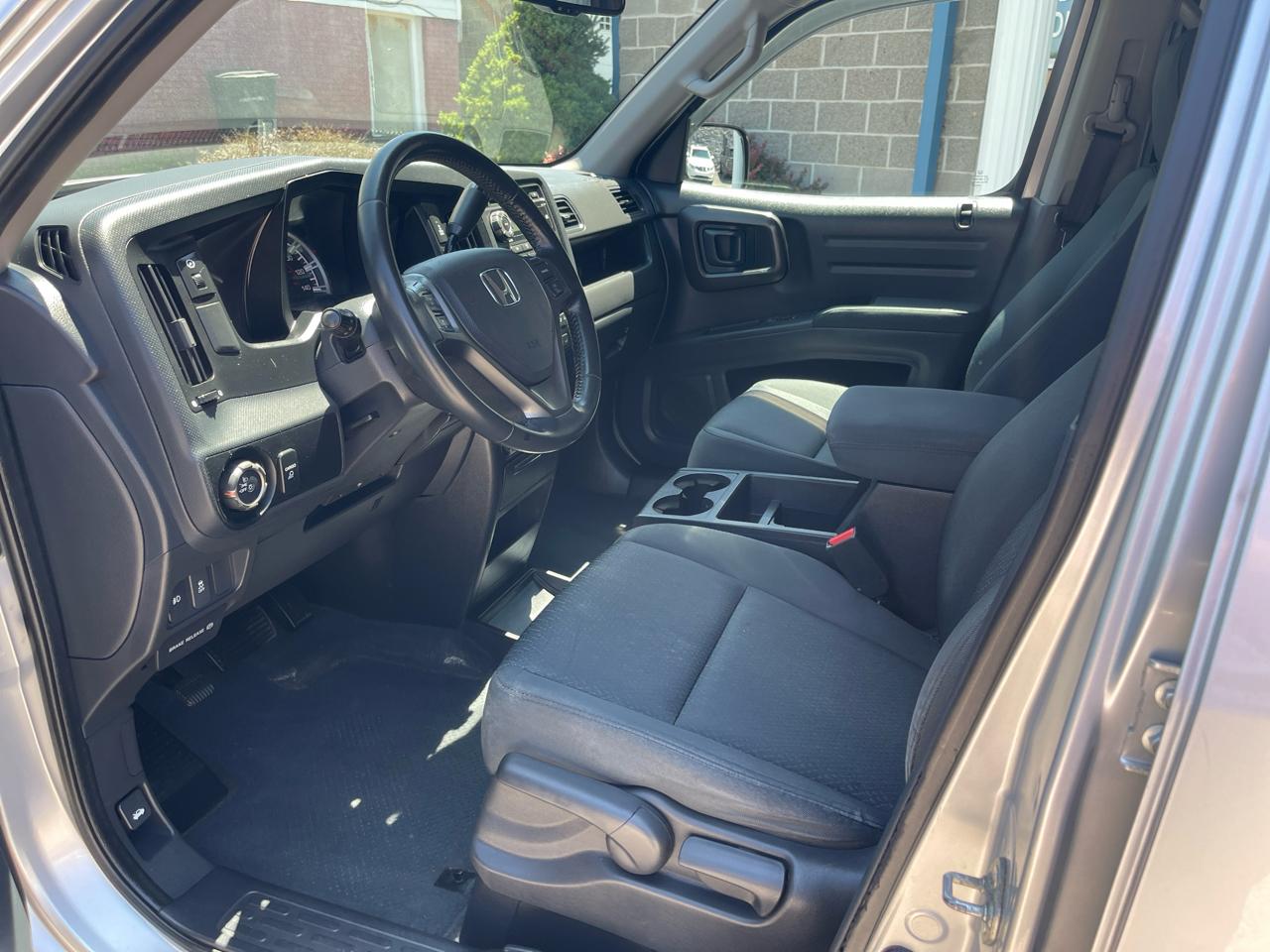 Honda Ridgeline 4WD Crew Cab Sport 2013