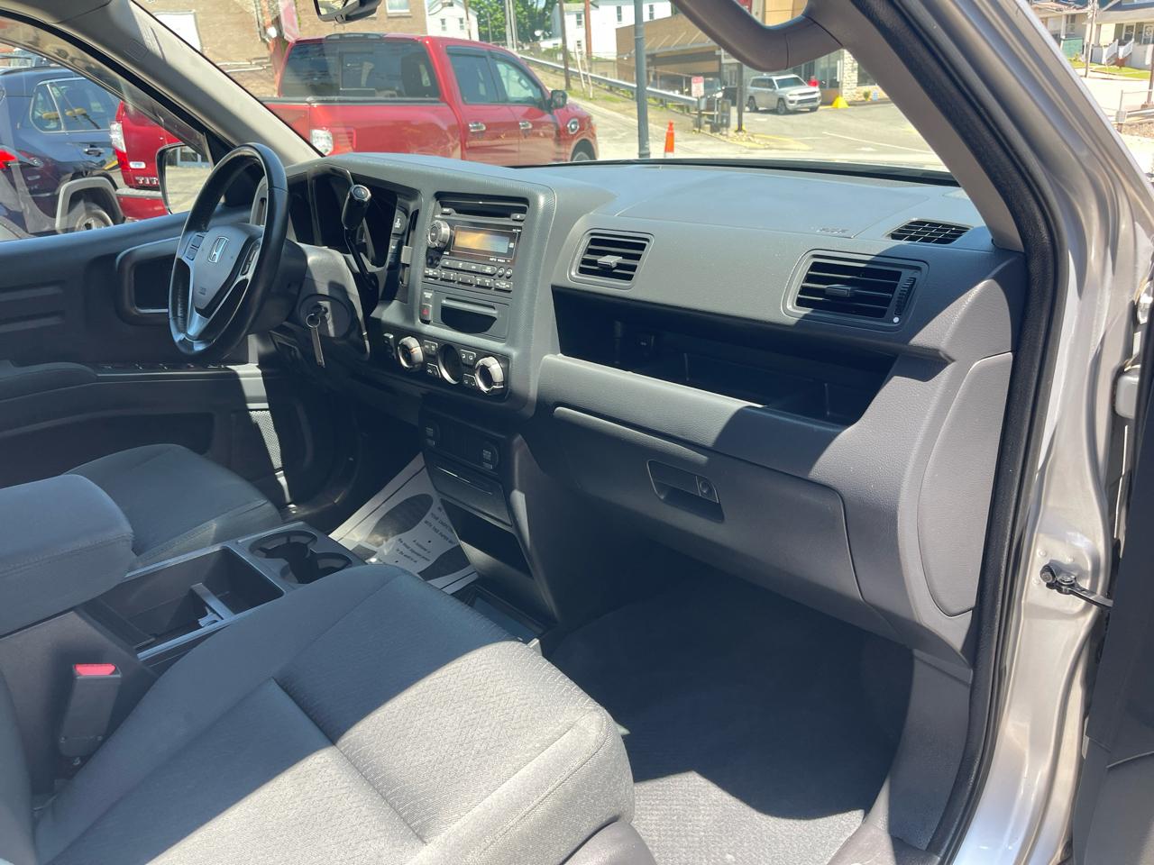 Honda Ridgeline 4WD Crew Cab Sport 2013