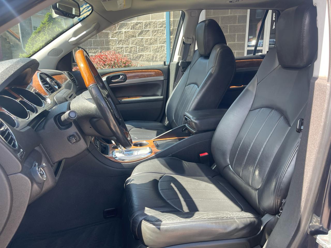 Buick Enclave AWD 4dr Premium 2012