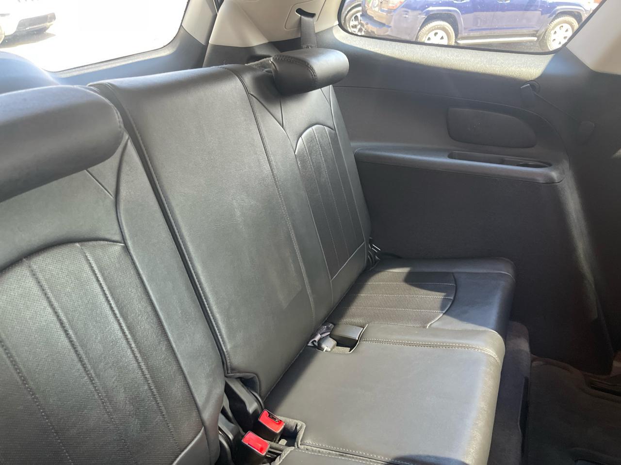 Buick Enclave AWD 4dr Premium 2012