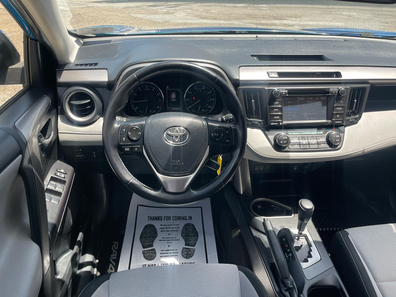 Toyota RAV4 AWD 4dr XLE (Natl) 2016