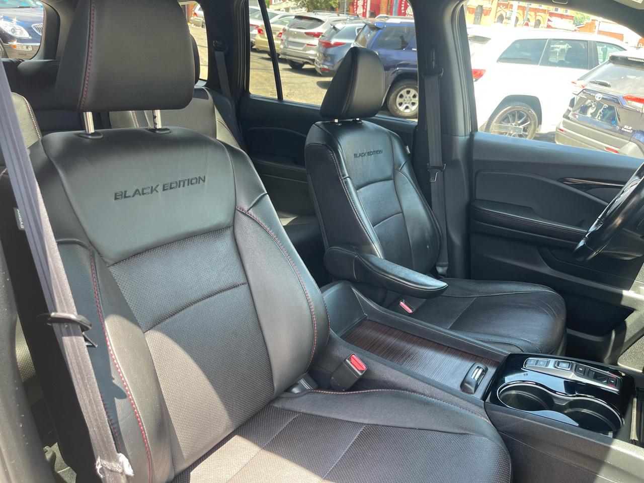 Honda Pilot Black Edition AWD 2021