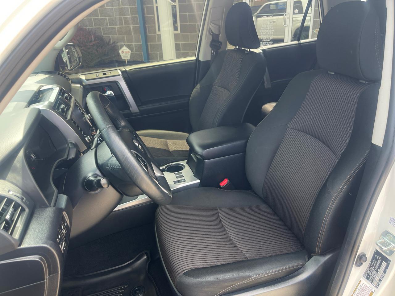 Toyota 4Runner Trail Special Edition 4WD (Natl) 2022