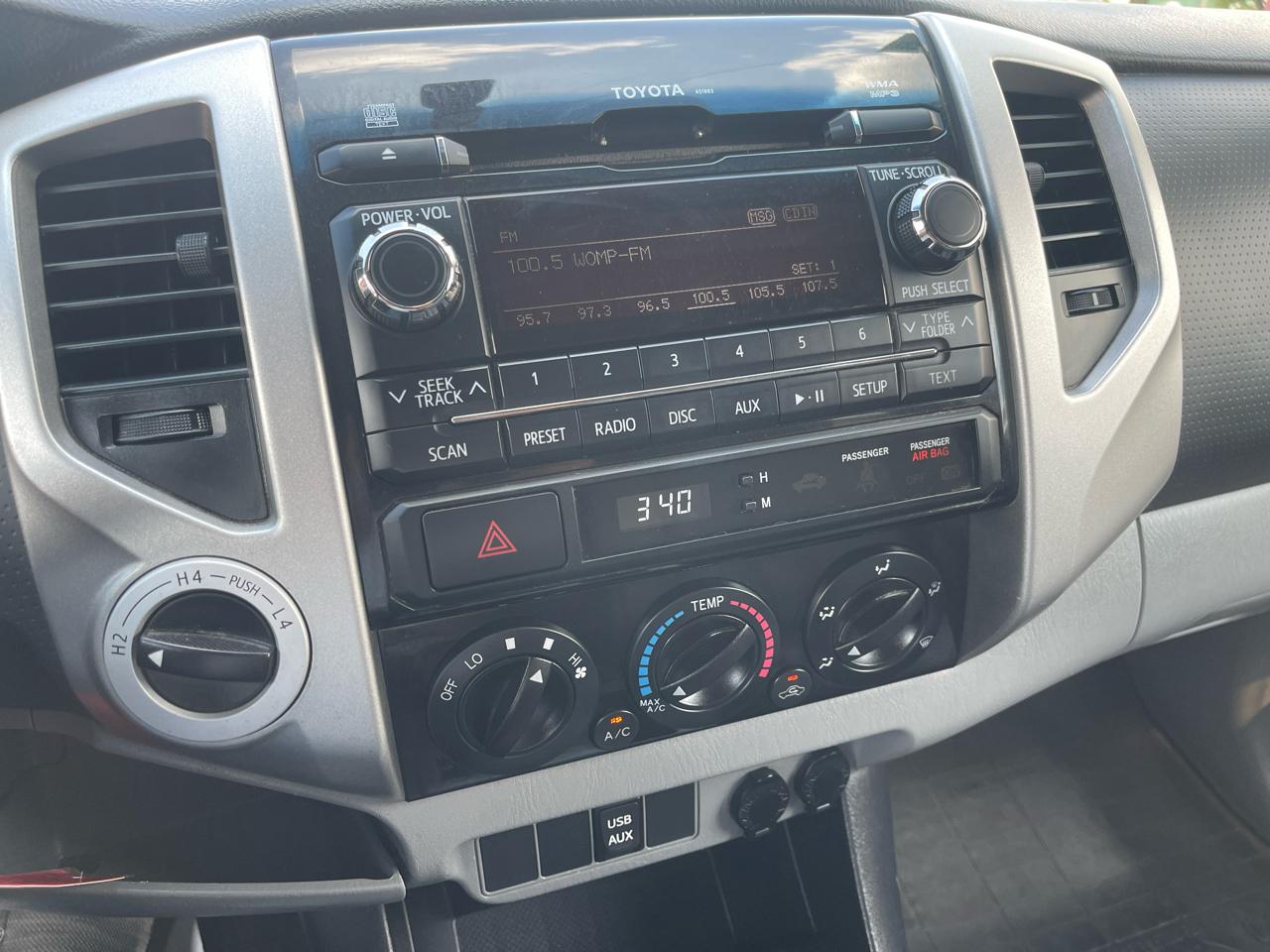 Toyota Tacoma 4WD Double Cab LB V6 AT (Natl) 2012