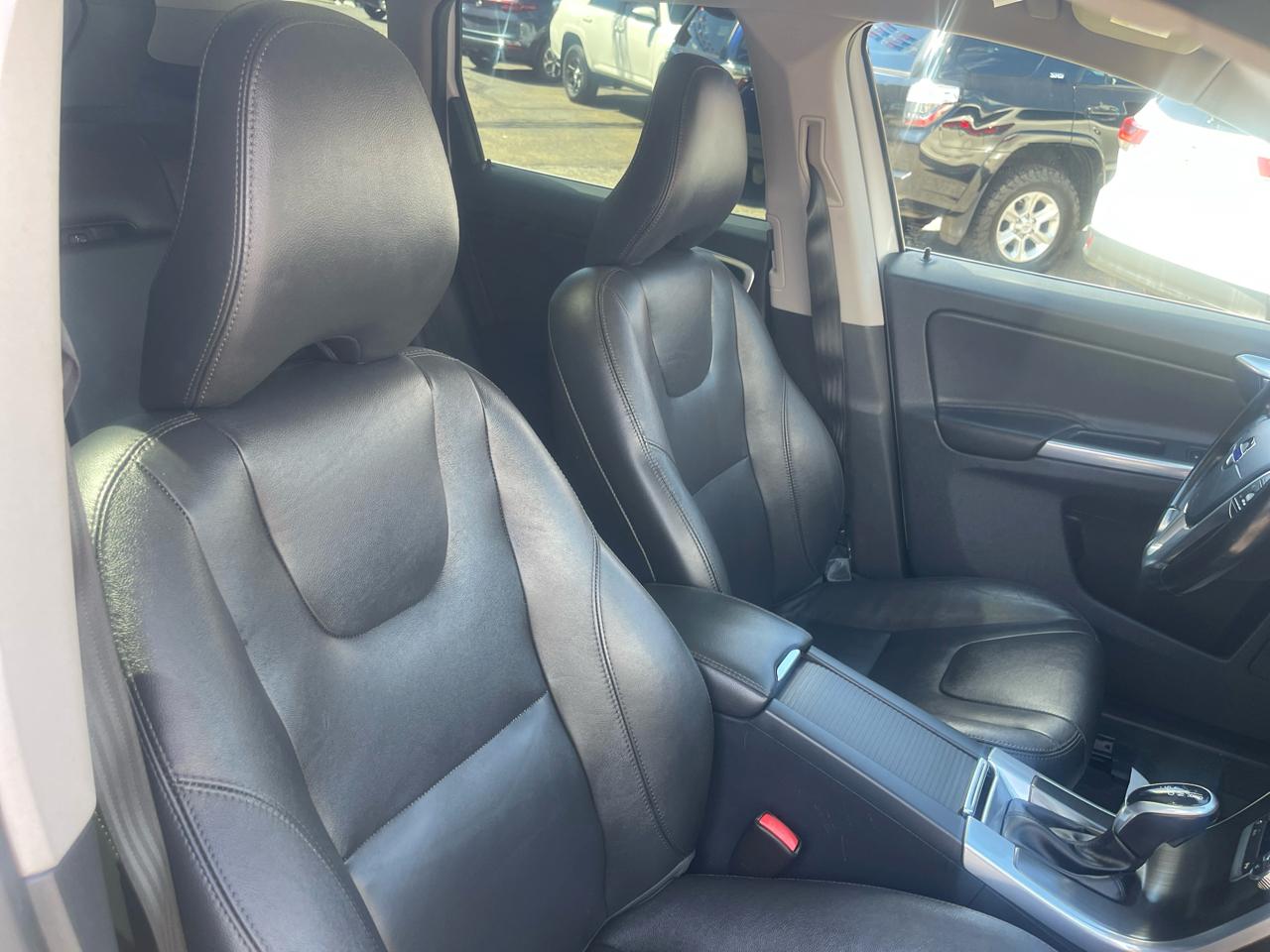 Volvo XC60 AWD 4dr T6 *Ltd Avail* 2016