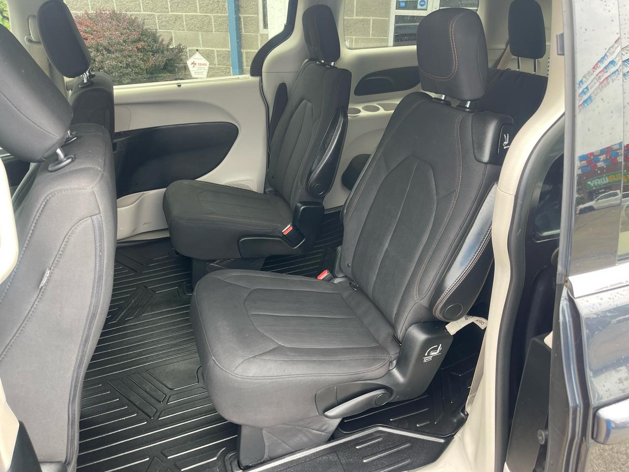 Chrysler Pacifica Touring Plus FWD 2019