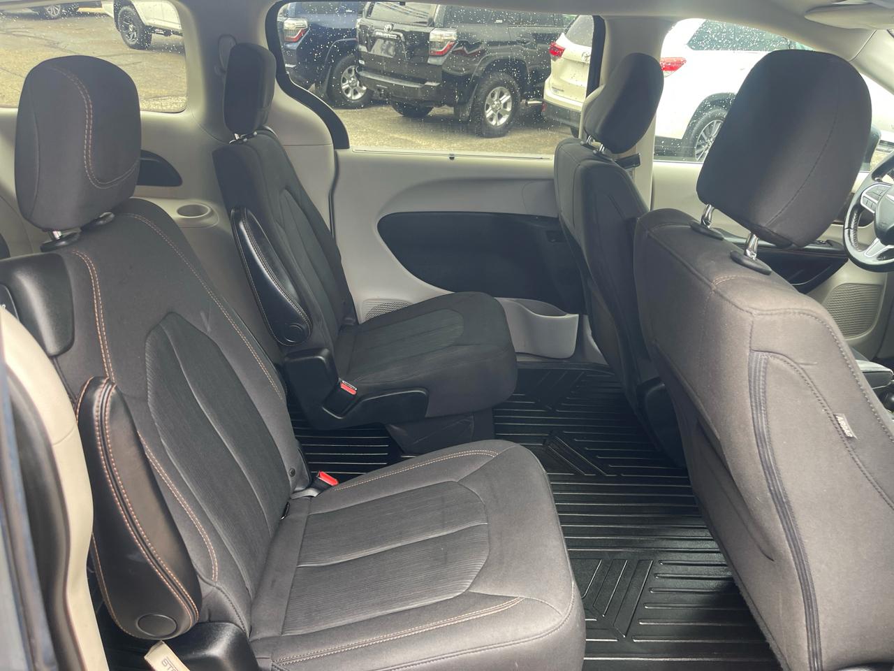 Chrysler Pacifica Touring Plus FWD 2019