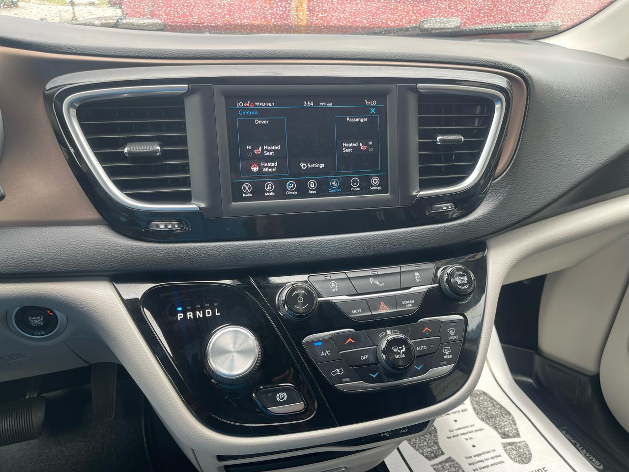 Chrysler Pacifica Touring Plus FWD 2019