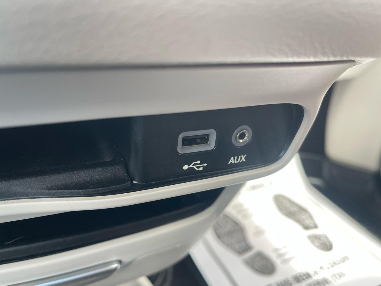 Chrysler Pacifica Touring Plus FWD 2019