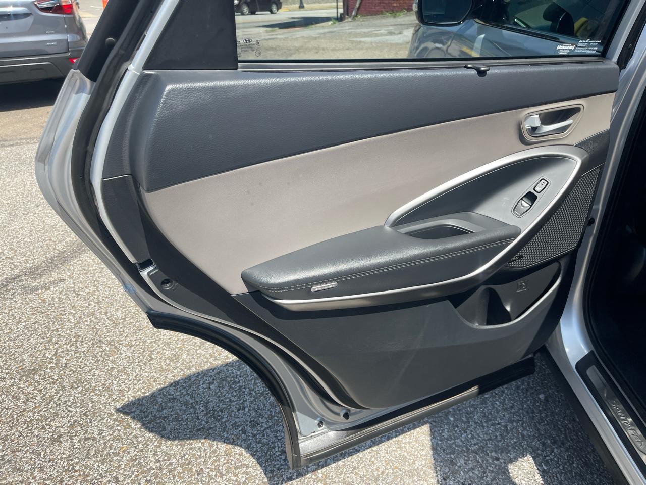 Hyundai Santa Fe Limited Ultimate 3.3L Auto AWD 2017
