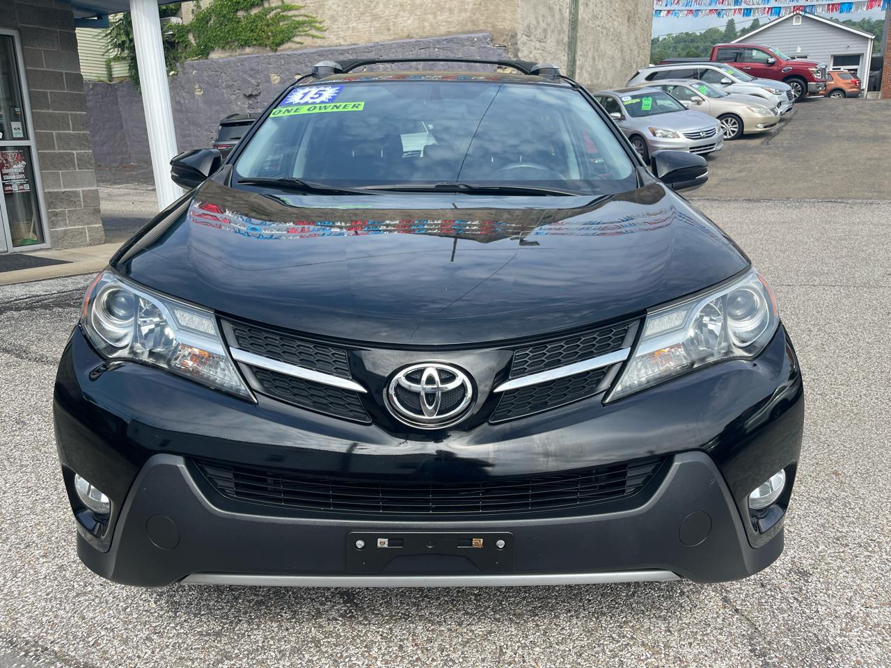 Toyota RAV4 AWD 4dr XLE (Natl) 2015