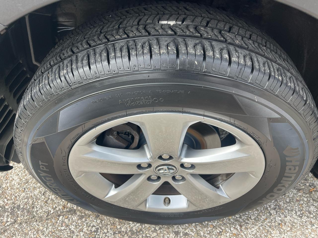 Toyota RAV4 AWD 4dr XLE (Natl) 2015