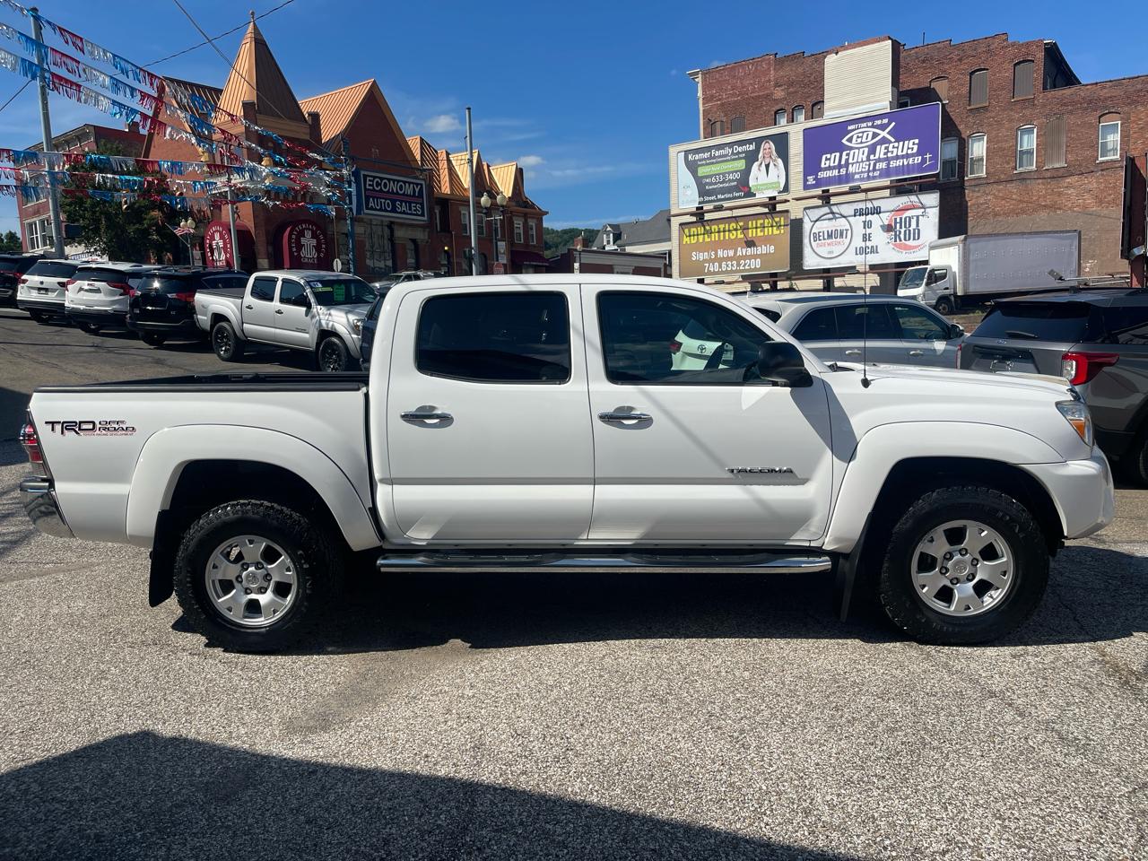 Toyota Tacoma 4WD Double Cab V6 AT TRD Off Road (Natl) 2012