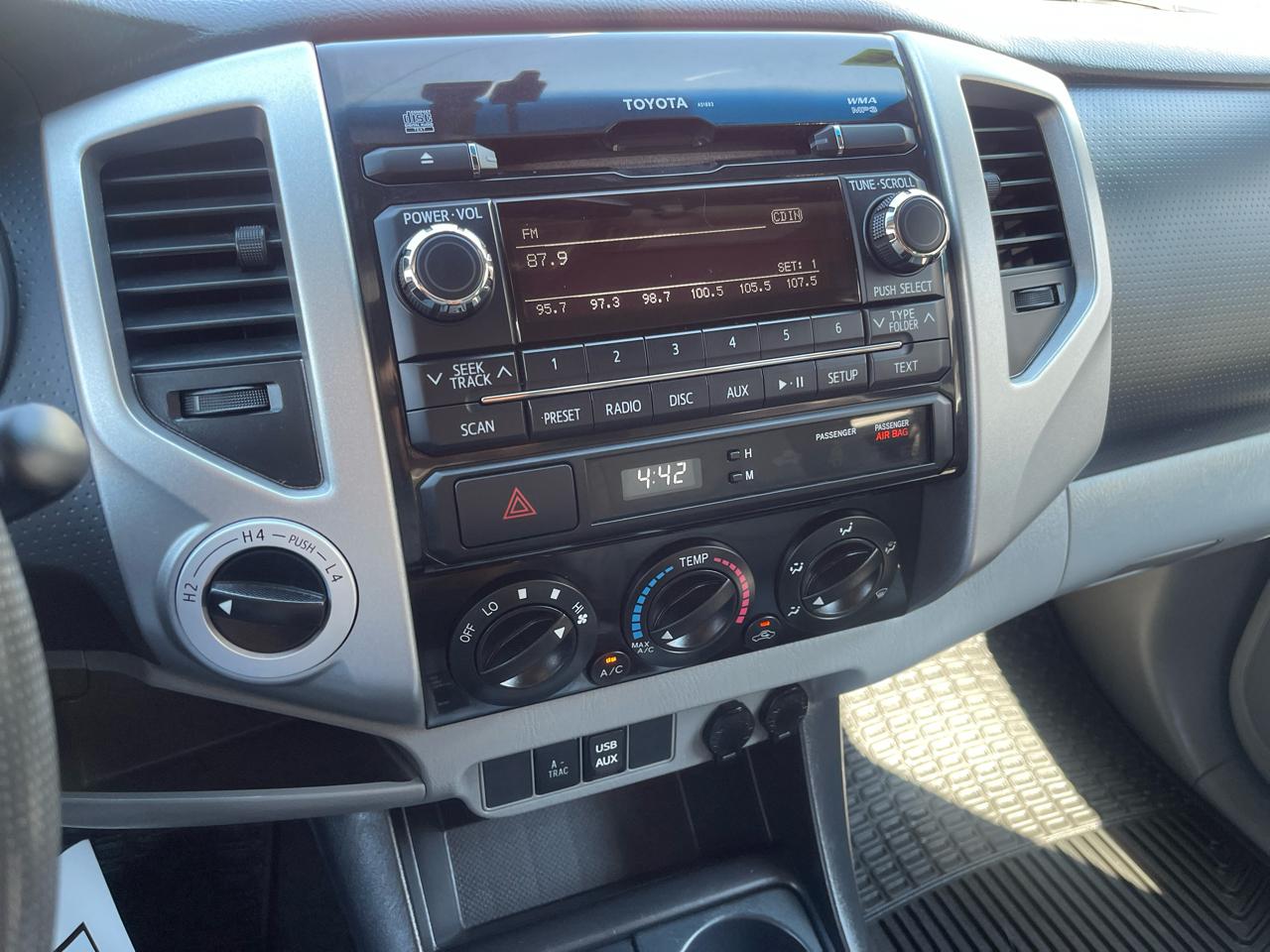Toyota Tacoma 4WD Double Cab V6 AT TRD Off Road (Natl) 2012