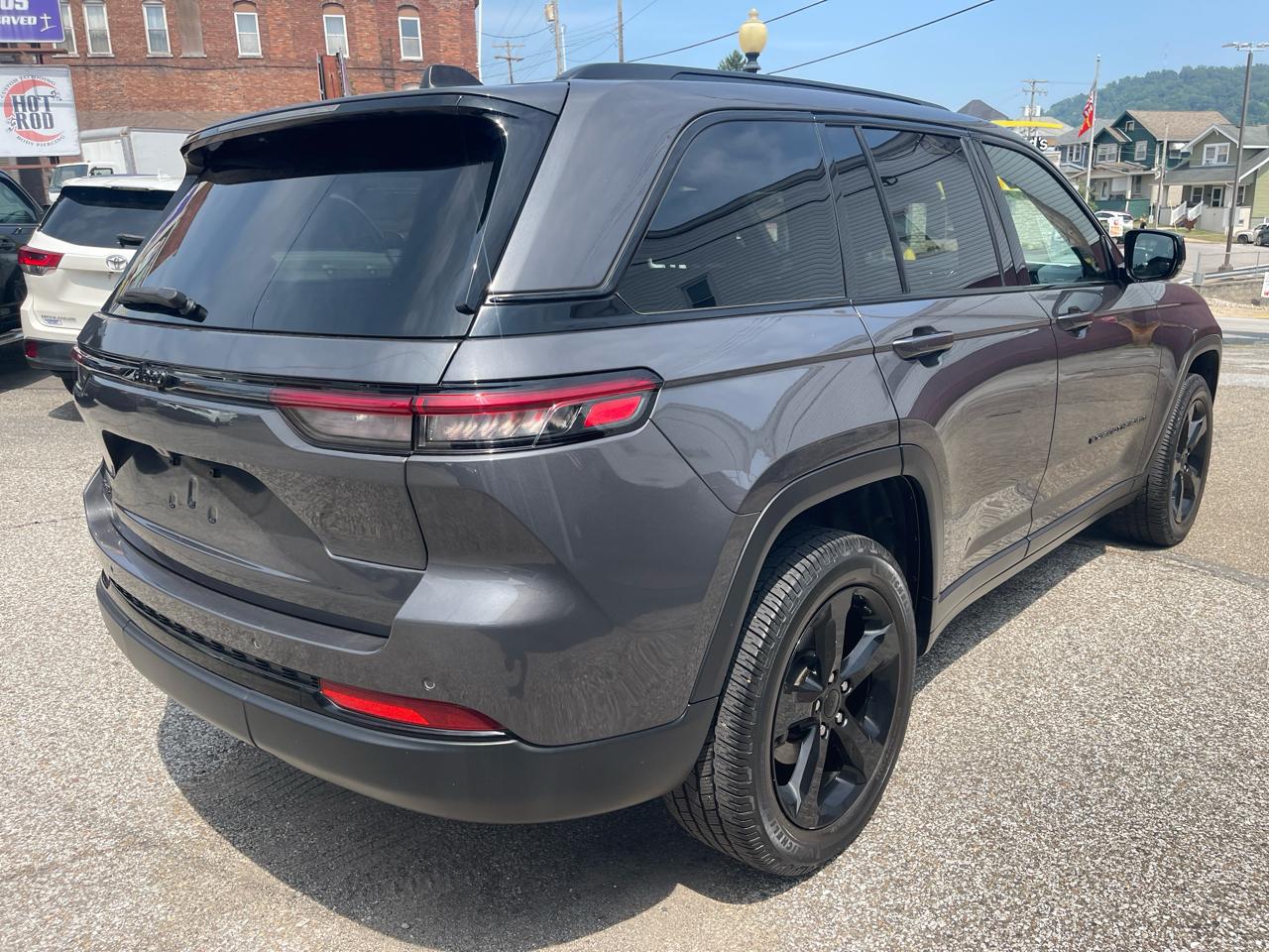 Jeep Grand Cherokee Altitude 4x4 2023
