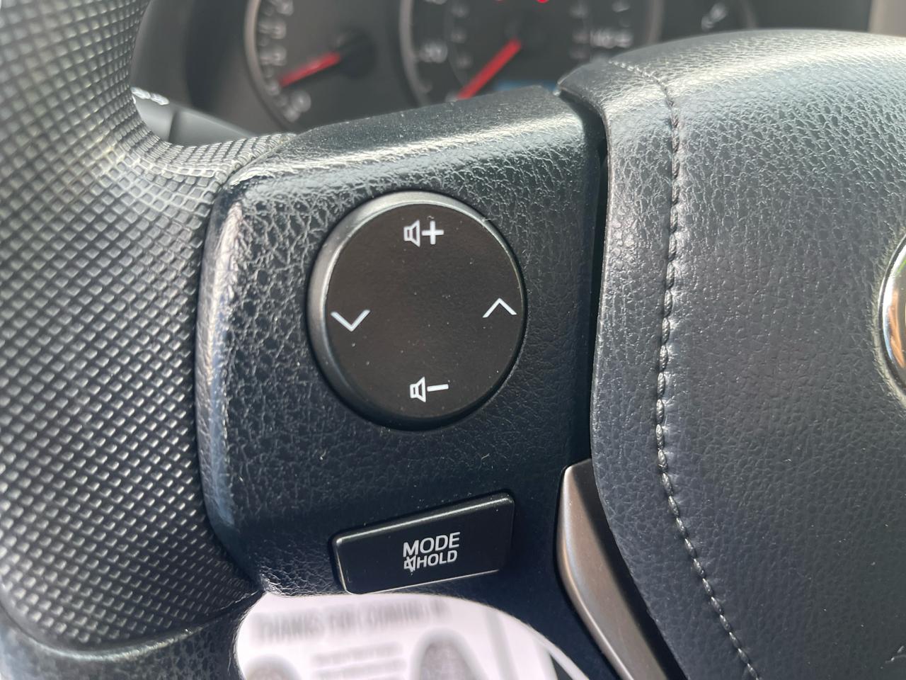 Toyota RAV4 AWD 4dr LE (Natl) 2016