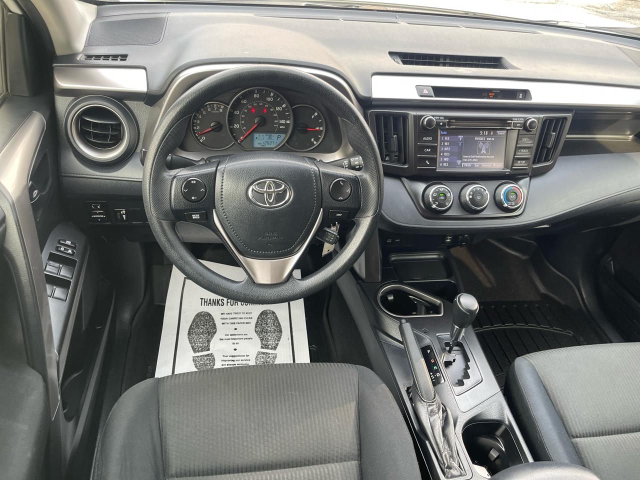 Toyota RAV4 AWD 4dr LE (Natl) 2016