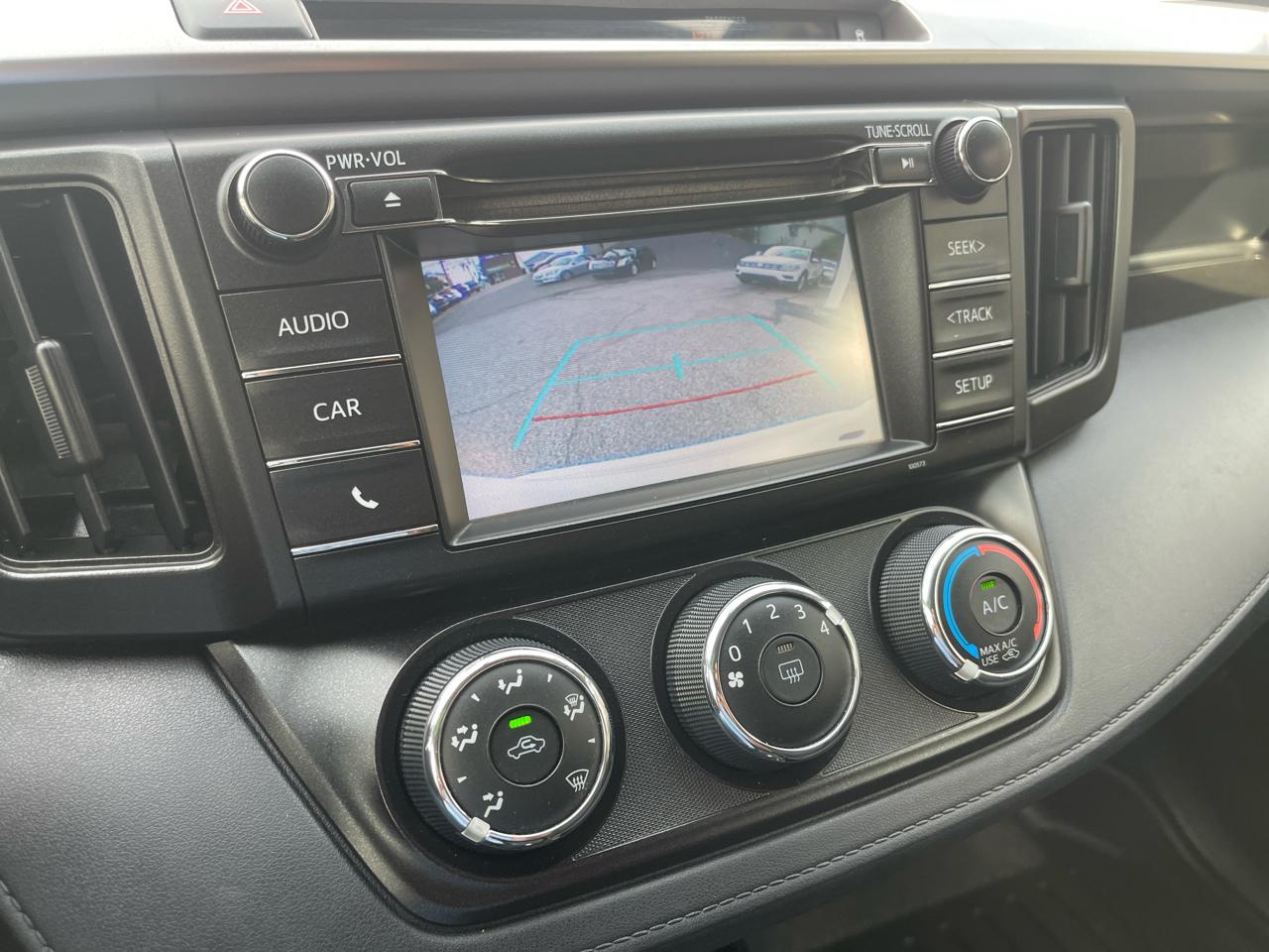 Toyota RAV4 AWD 4dr LE (Natl) 2016