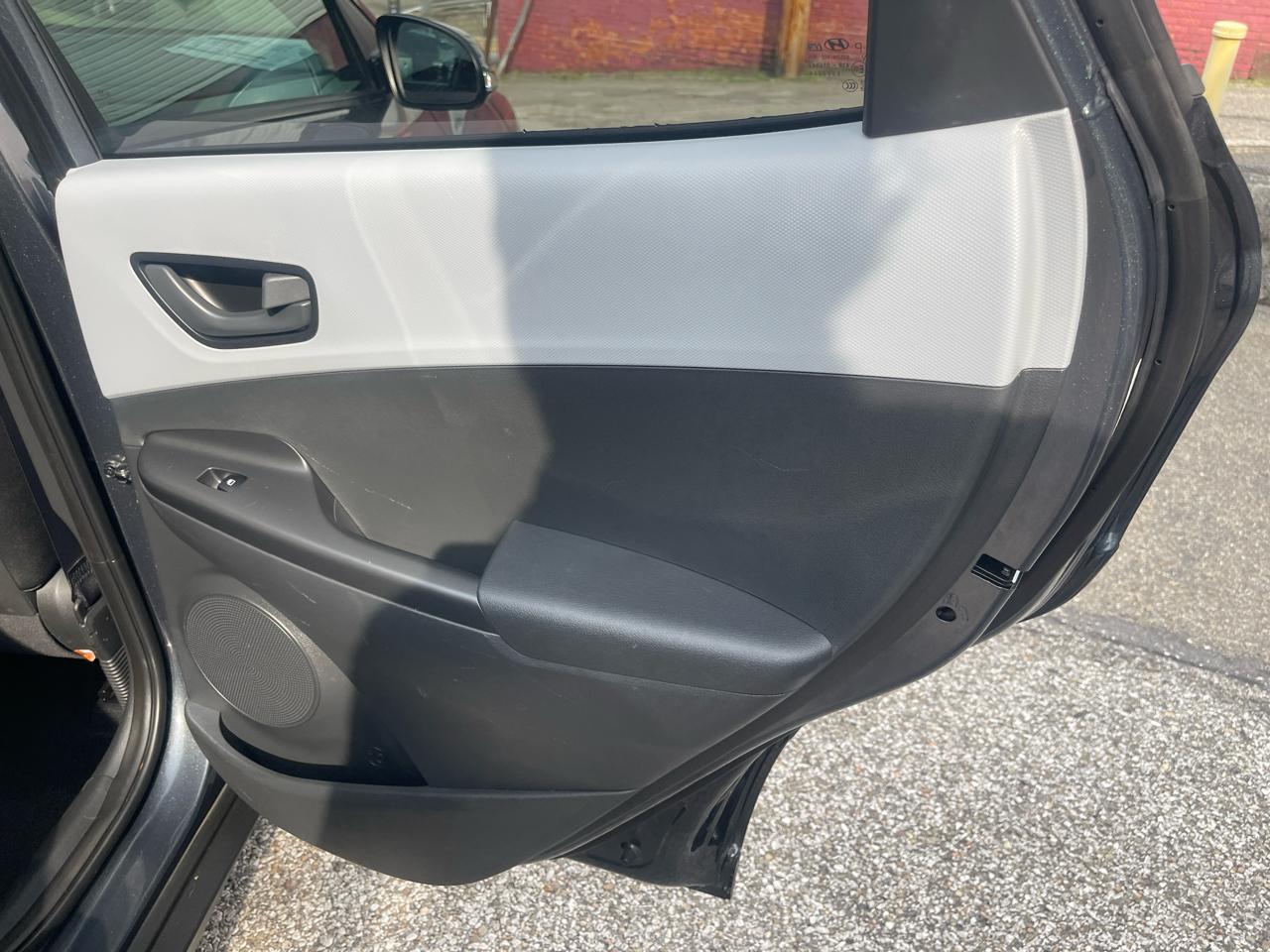 Hyundai Kona SEL Auto AWD 2019