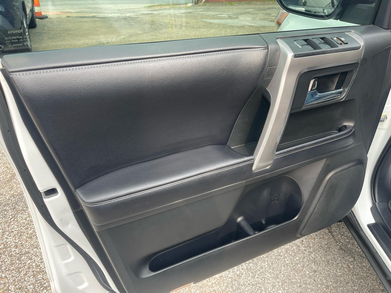 Toyota 4Runner SR5 Premium 4WD 2018