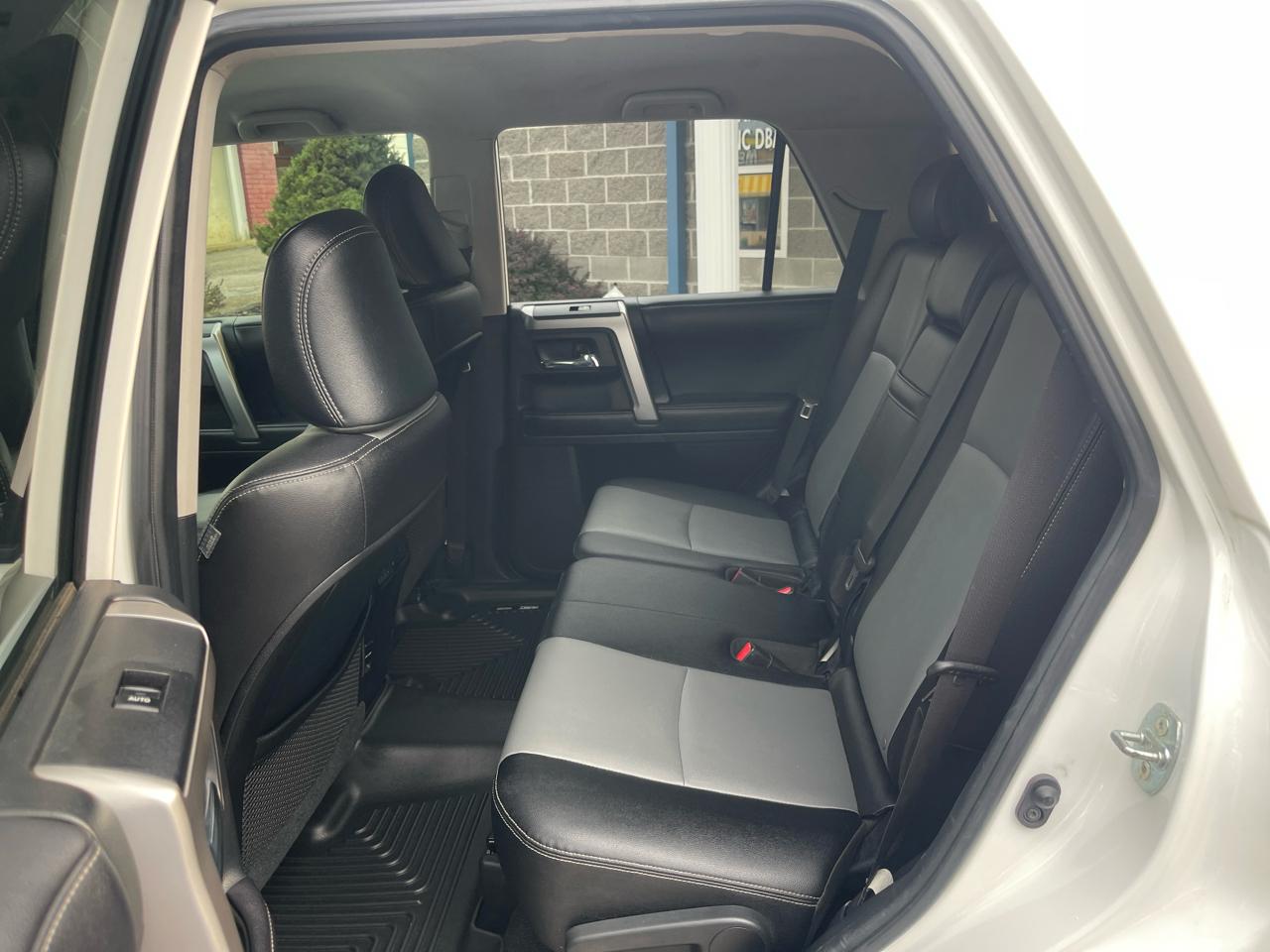 Toyota 4Runner SR5 Premium 4WD 2018