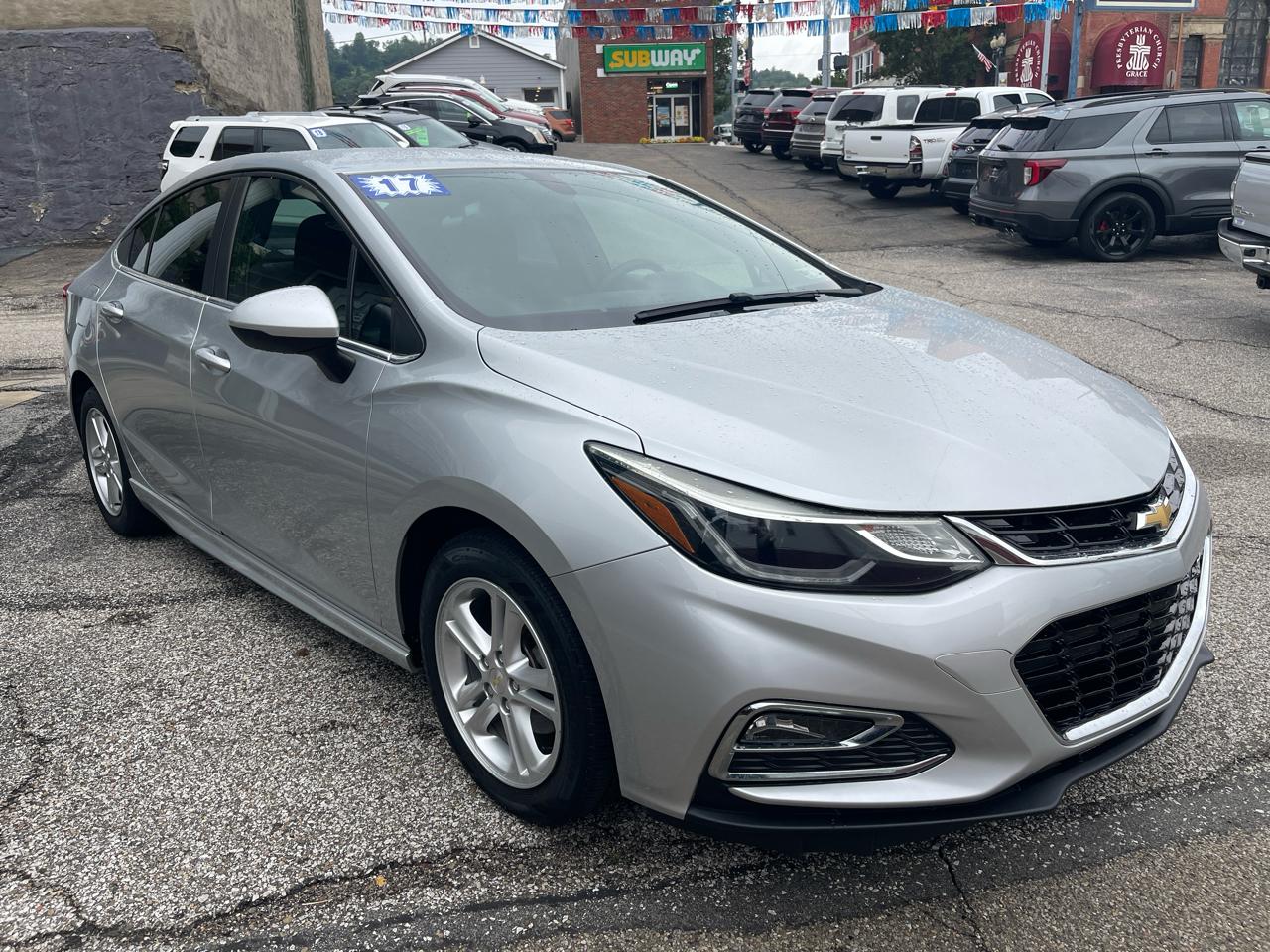 Chevrolet Cruze 4dr Sdn 1.4L LT w/1SD 2017