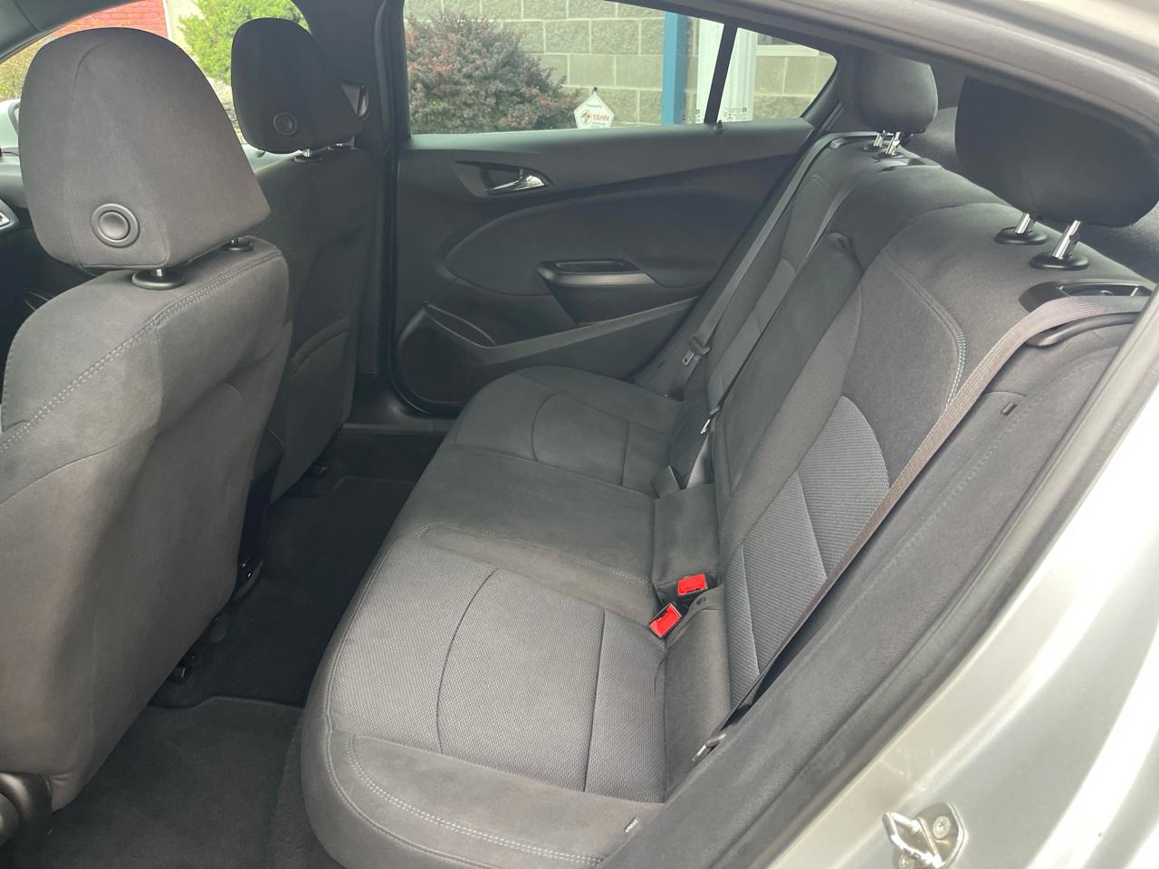 Chevrolet Cruze 4dr Sdn 1.4L LT w/1SD 2017
